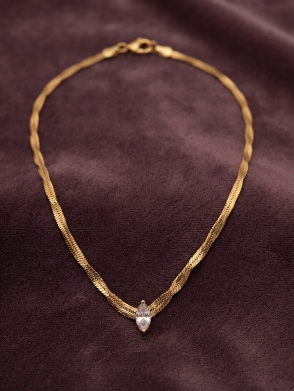 Vintage Gold Herringbone Chain Necklace with Marquise Rhinestone Pendant CC